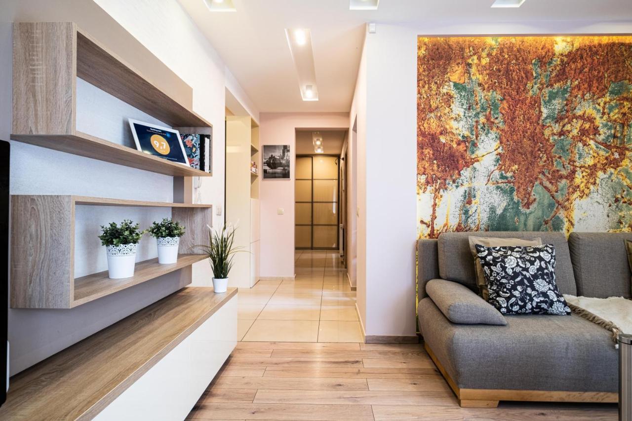 Stawowa Premium Apartment - 69 M2 With Sauna And Private Garage Krasków Εξωτερικό φωτογραφία