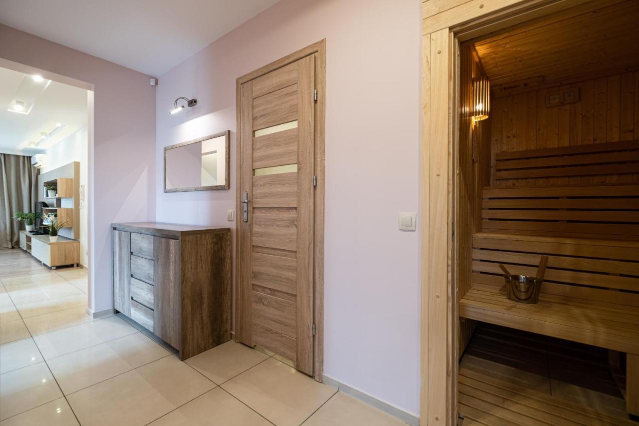 Stawowa Premium Apartment - 69 M2 With Sauna And Private Garage Krasków Εξωτερικό φωτογραφία
